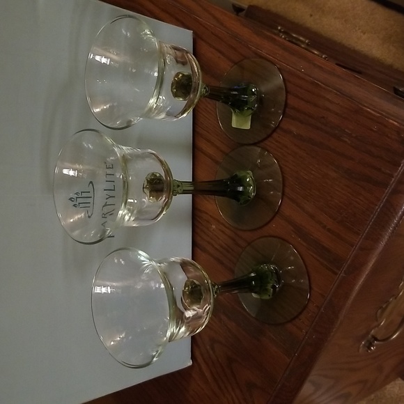 Partylite Radiant Glow Stemmed Trio - Picture 8 of 9